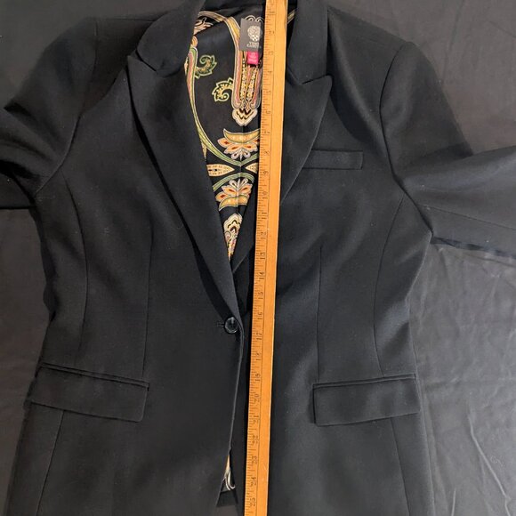 Vince Camuto Black Tailored Blazer - Size 10 - Picture 9 of 11